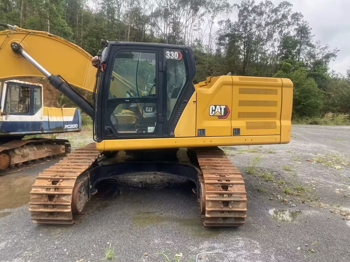 Caterpillar 330D
