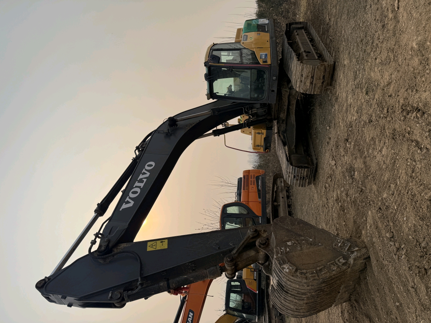 Volvo EC250DL