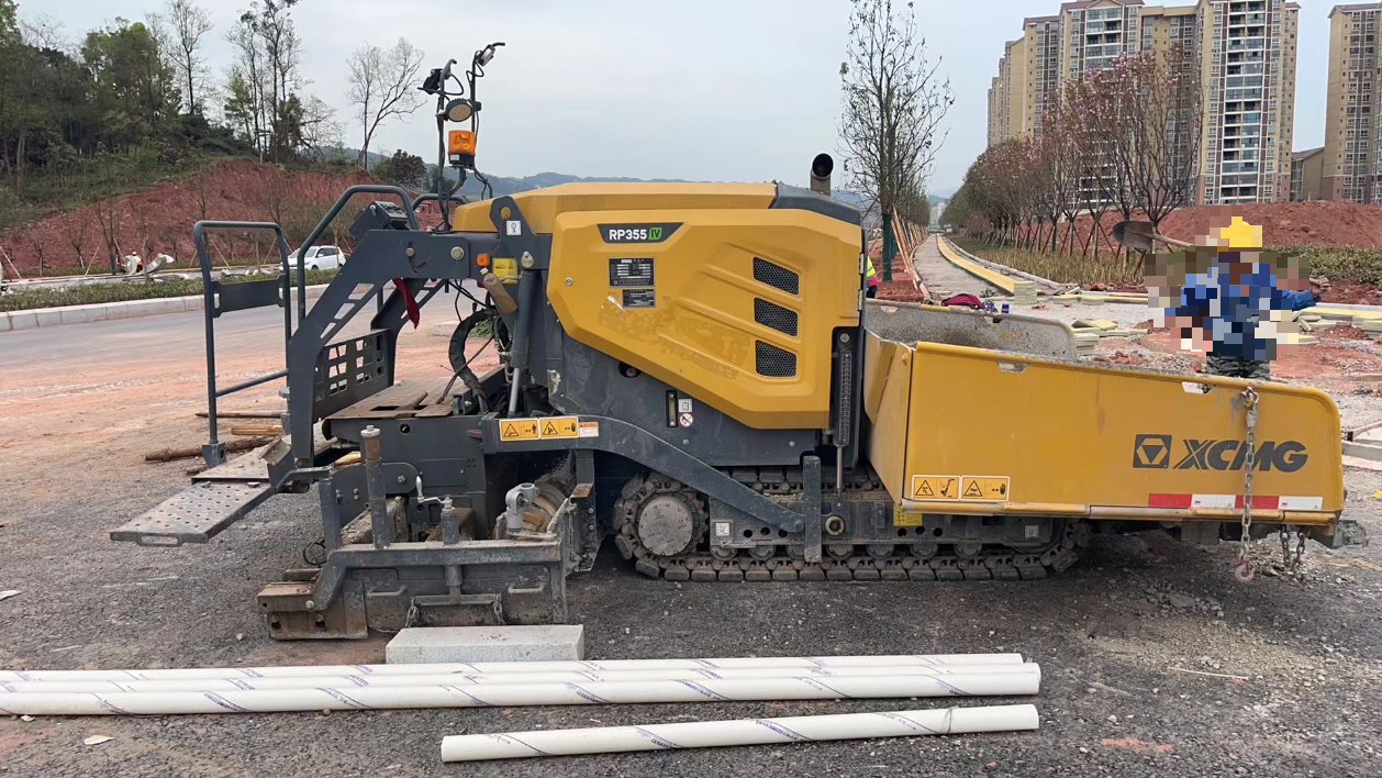 XCMG RP355