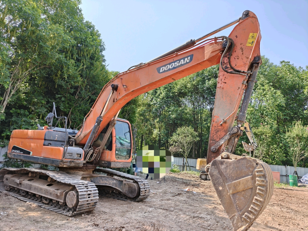 Doosan DX220LC-9C