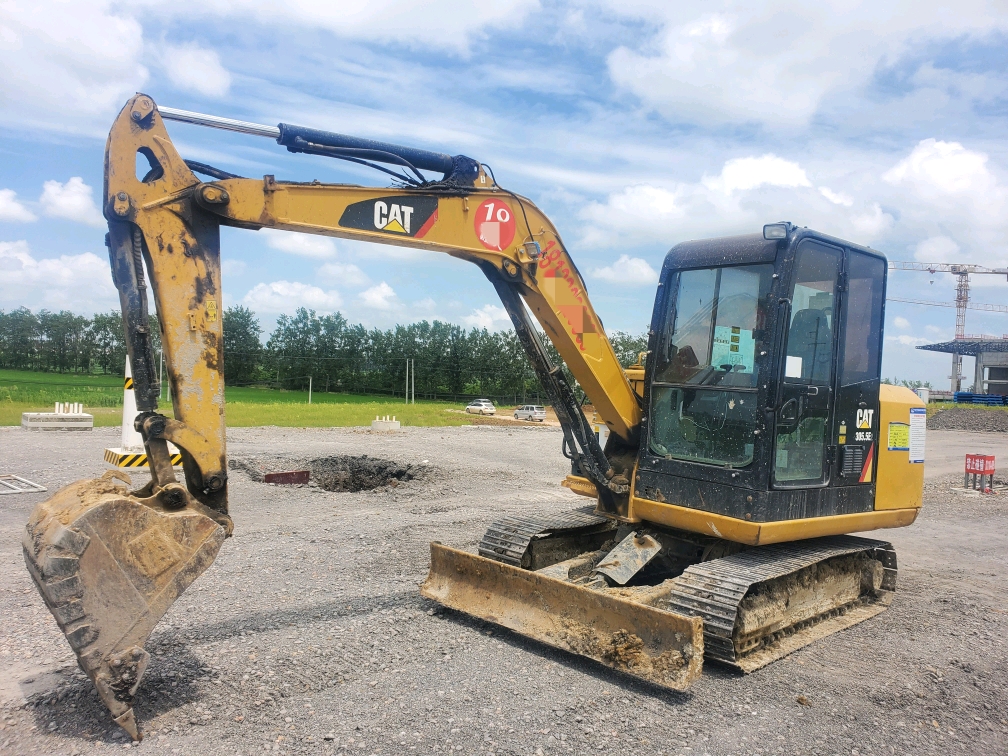 Caterpillar 305.5E2