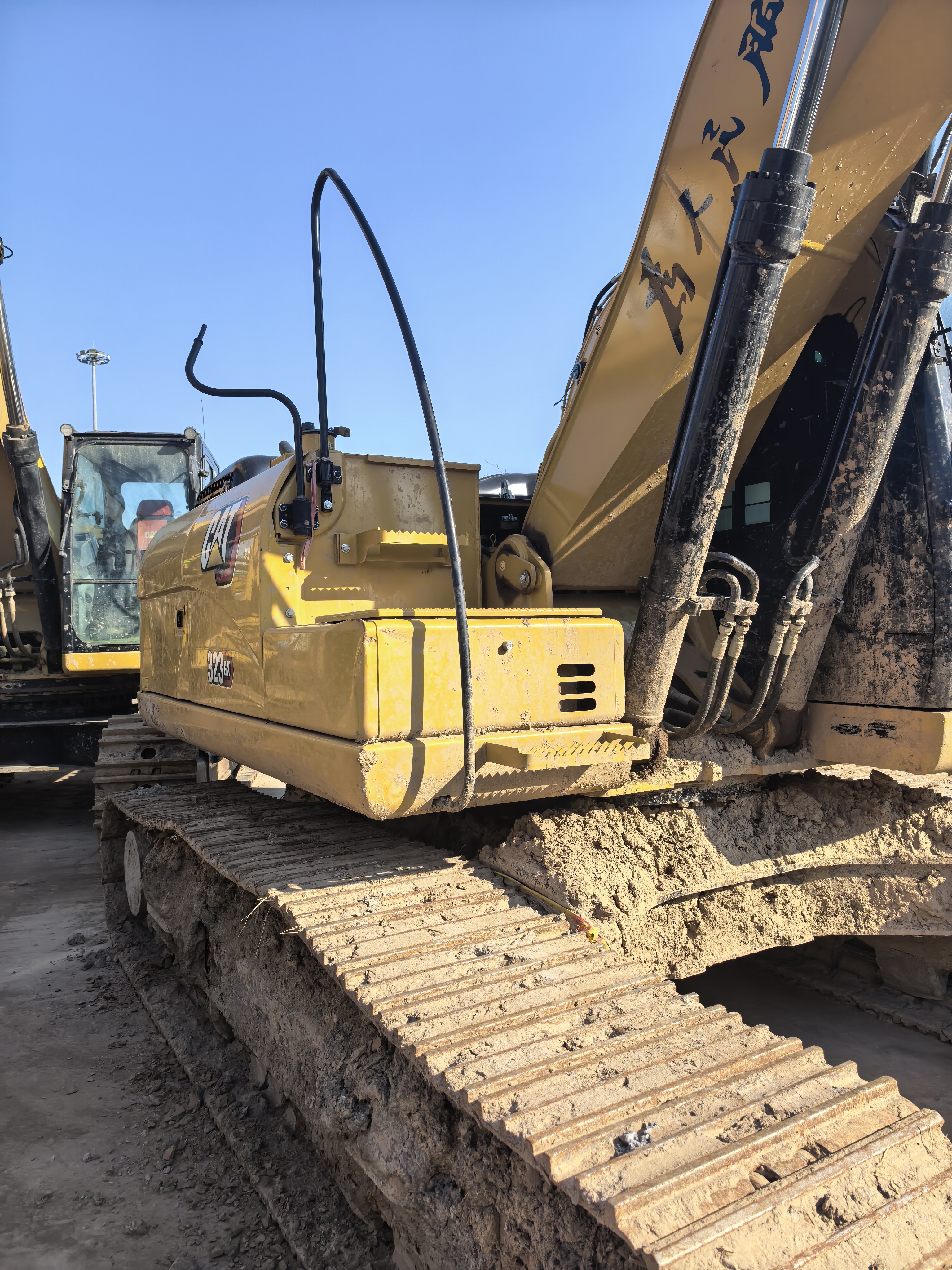 Caterpillar 323 GX