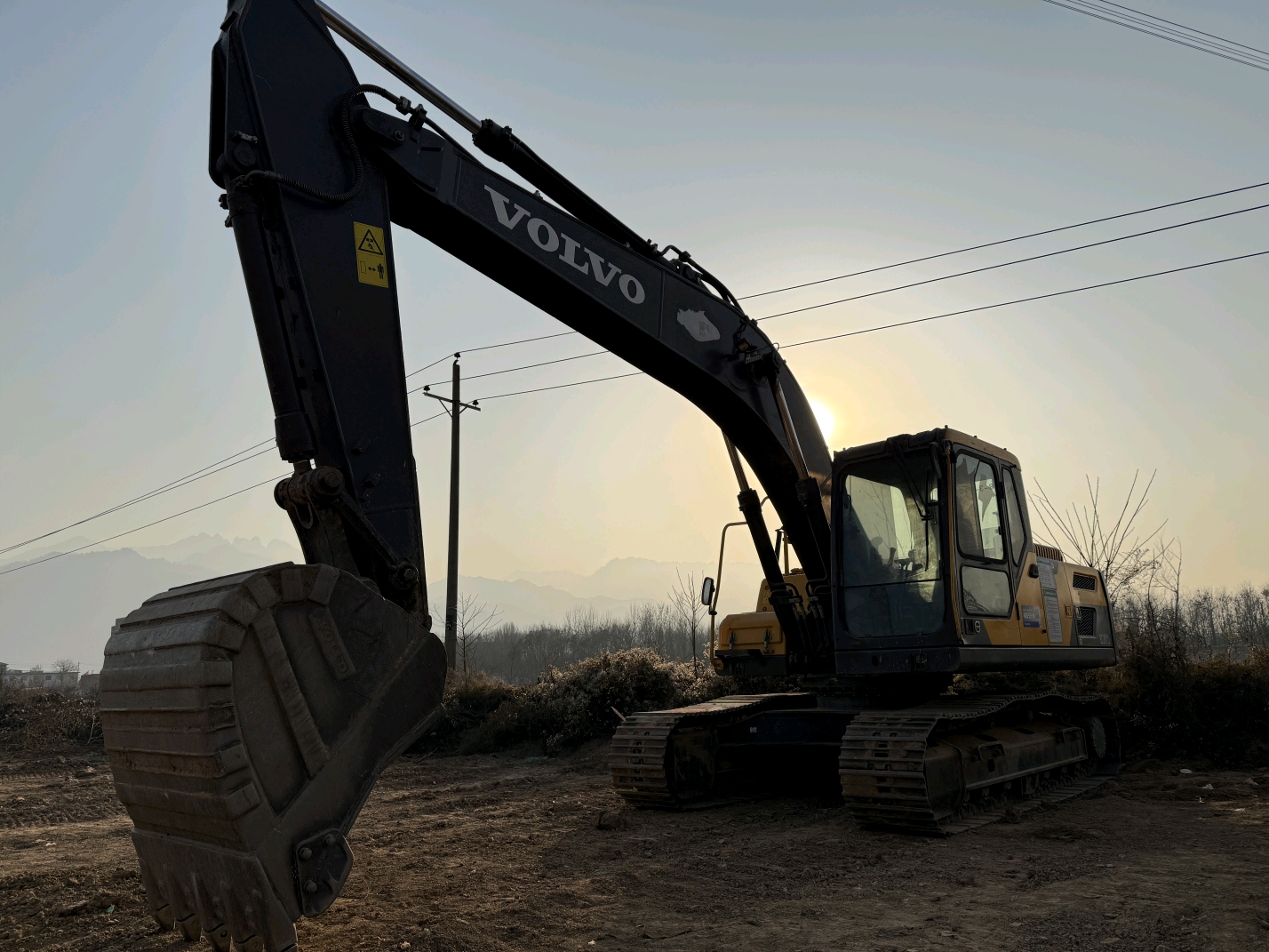 Volvo EC220D