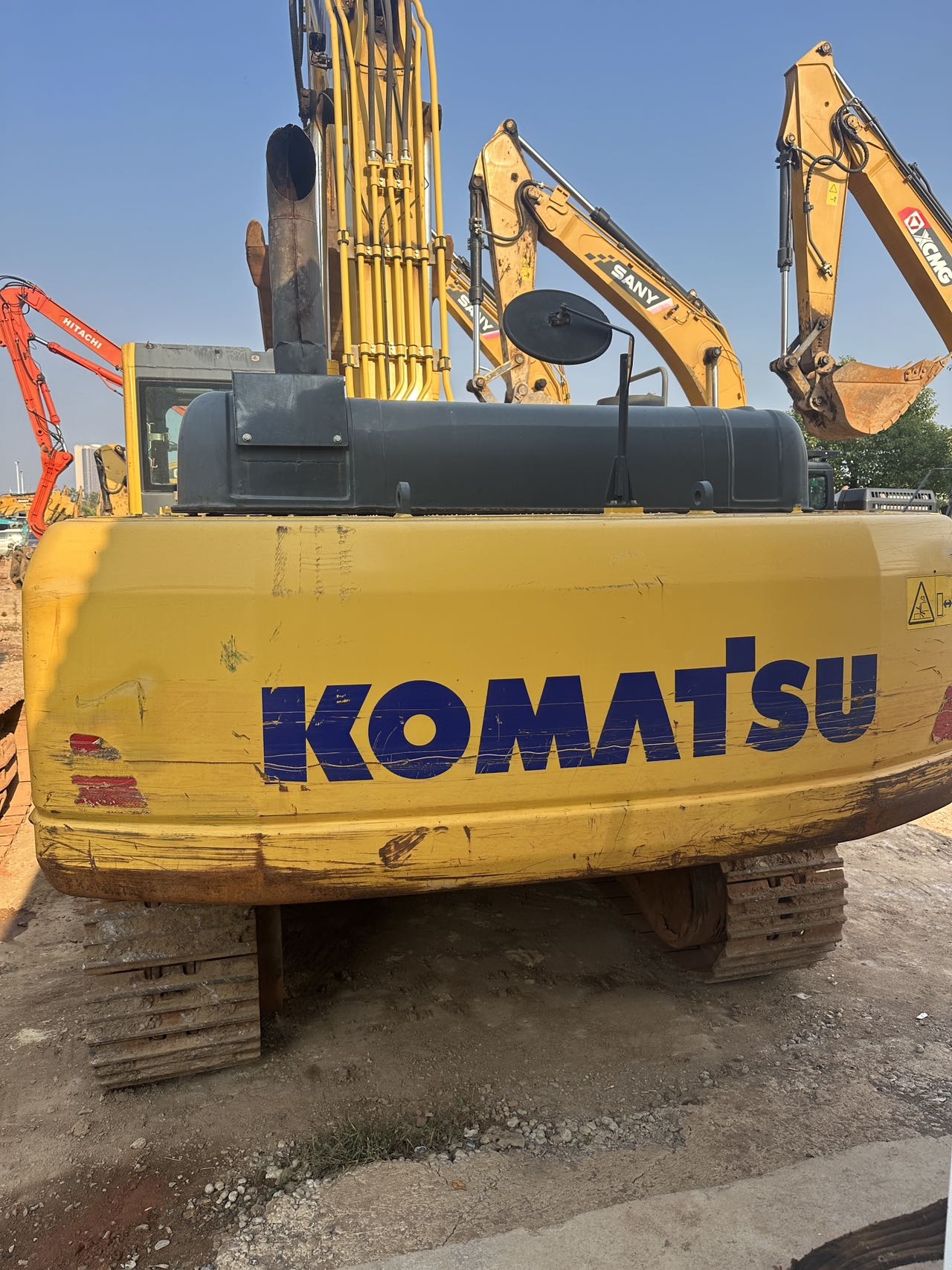 Komatsu PC360-8M0