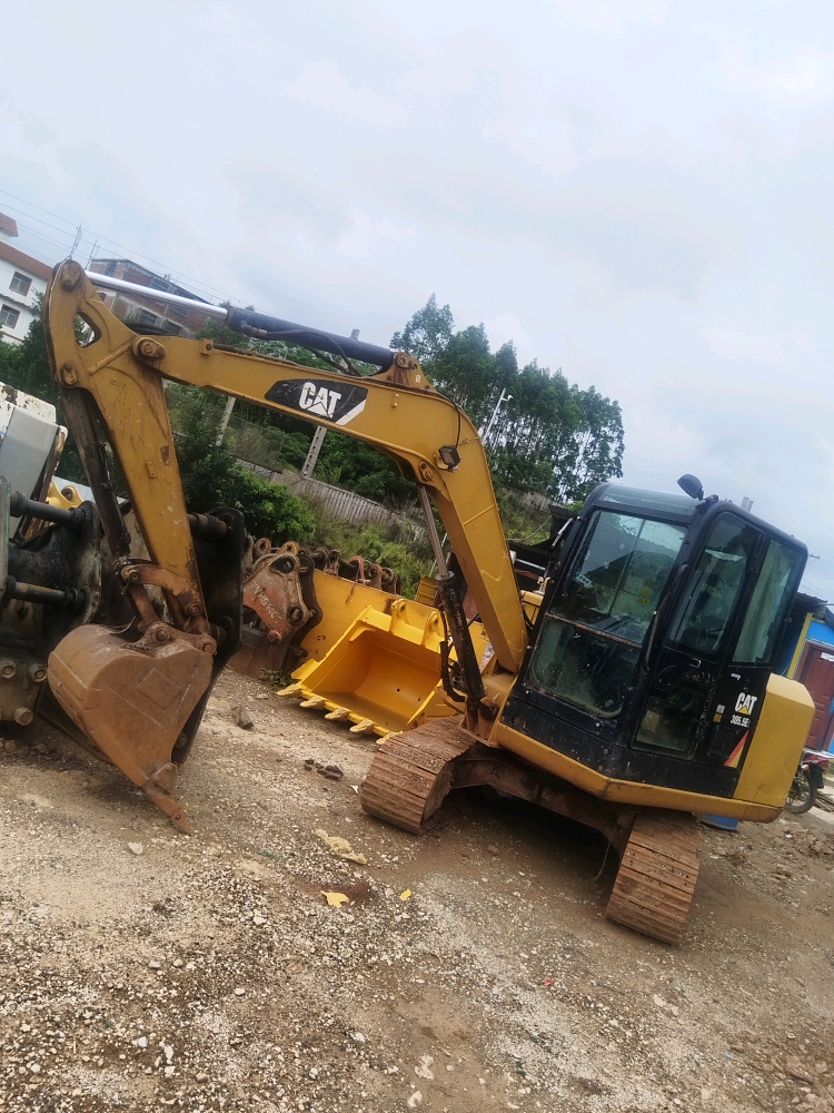 Caterpillar 305.5E2