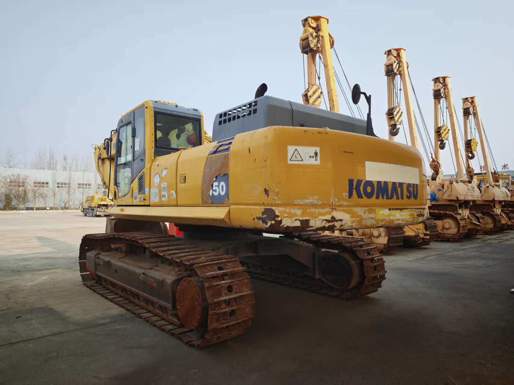 Komatsu PC450-8
