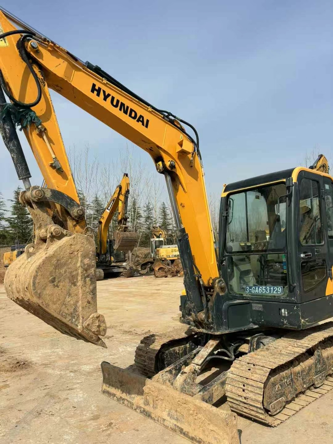 Hyundai R60VS