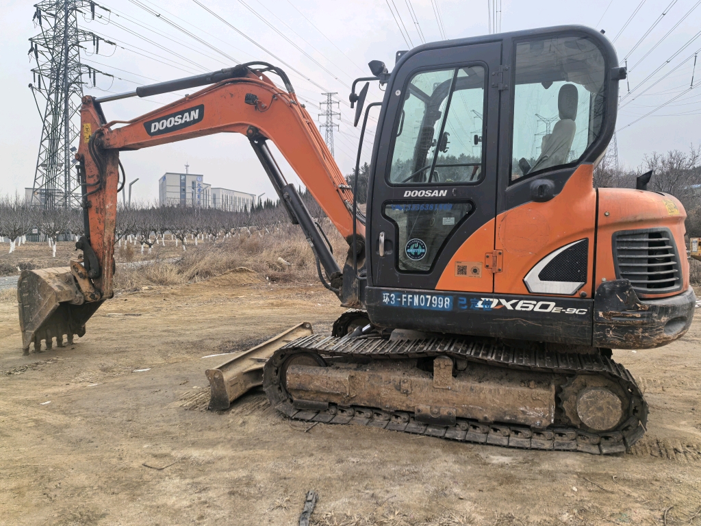 Doosan DX60E-9CN