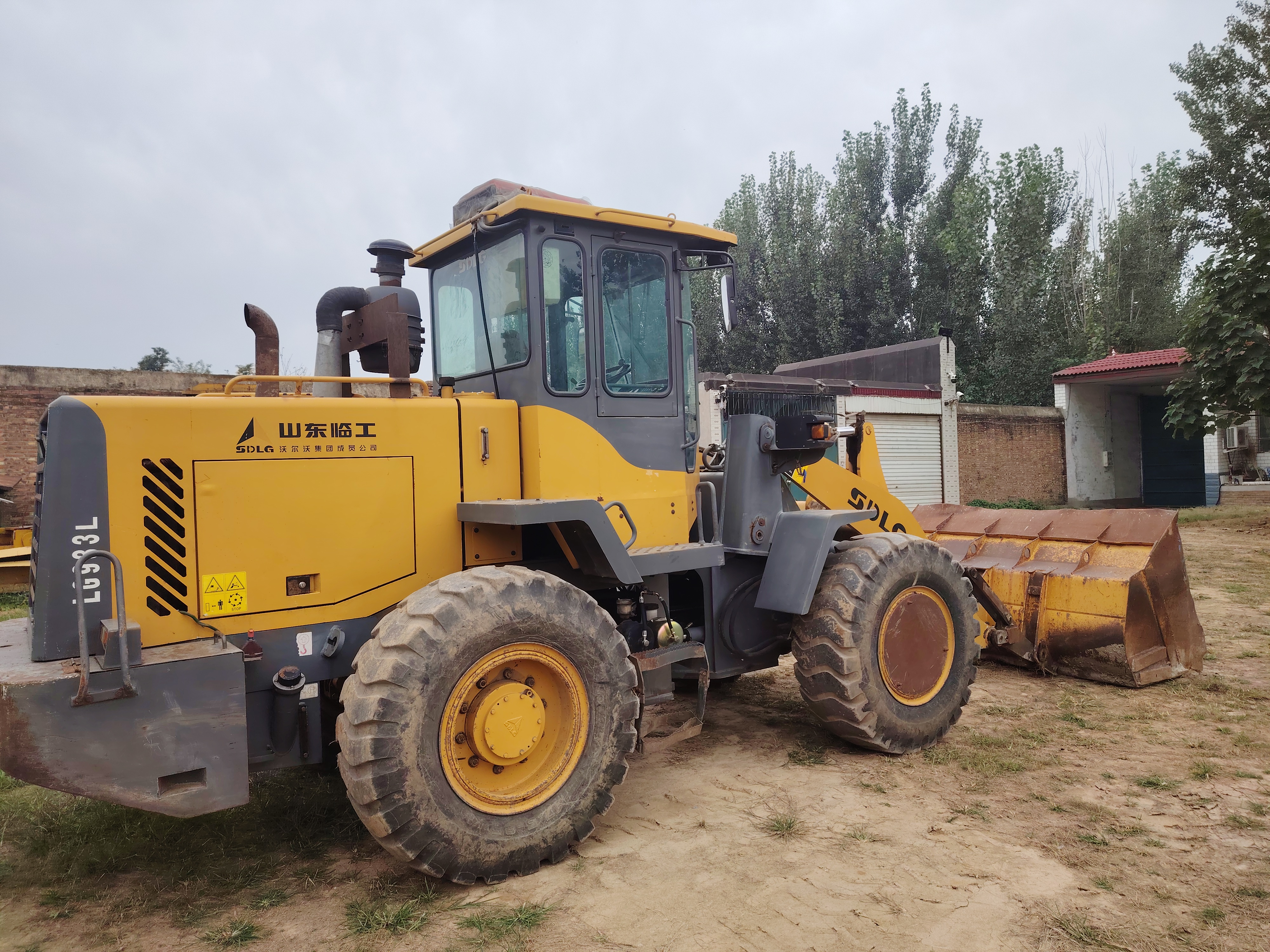 Shandong Lingong LG933L