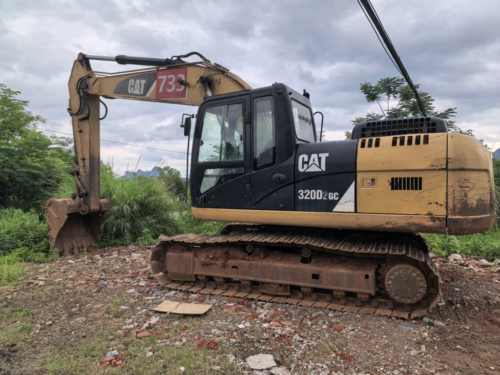Caterpillar 320D2-GC