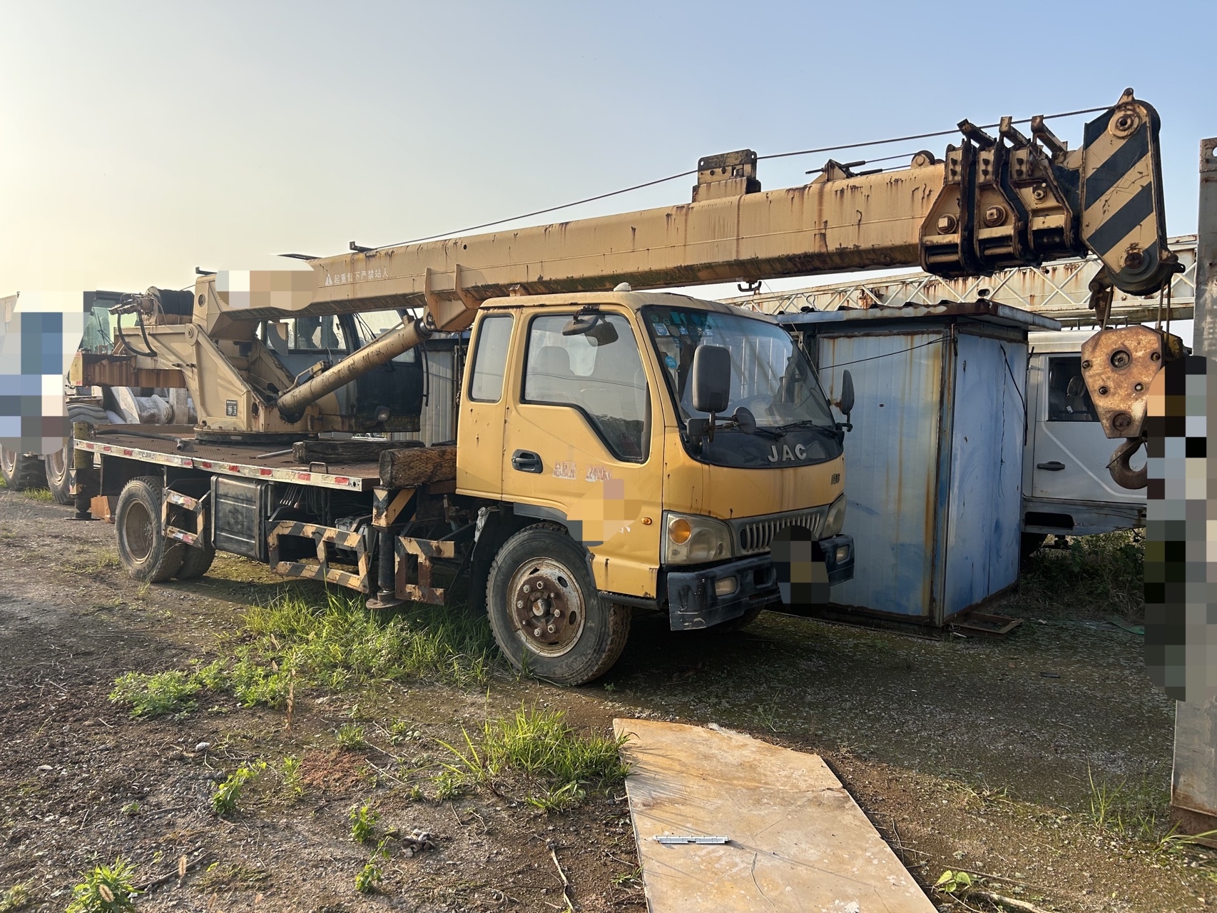 LiuGong BQZ5111JQZ8C