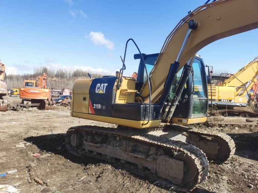 Caterpillar 313D2