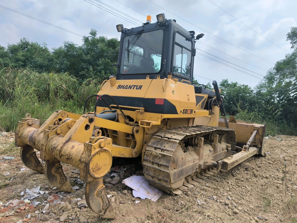 Shantui SD16PLUS
