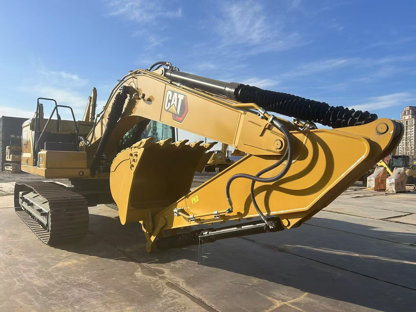 Caterpillar 320