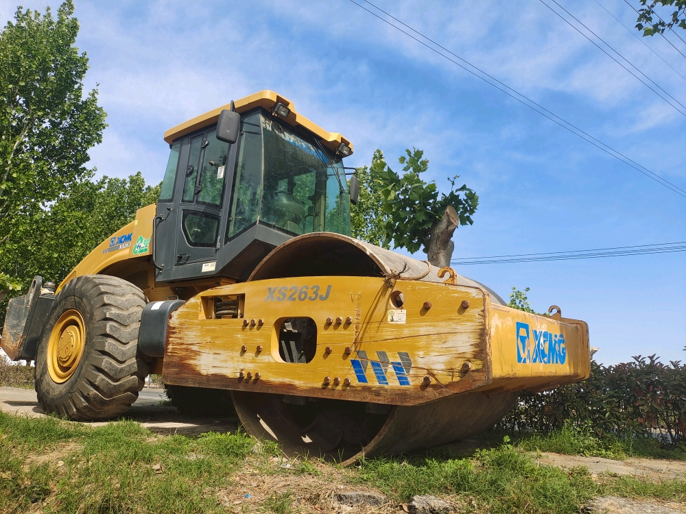 XCMG XS263J