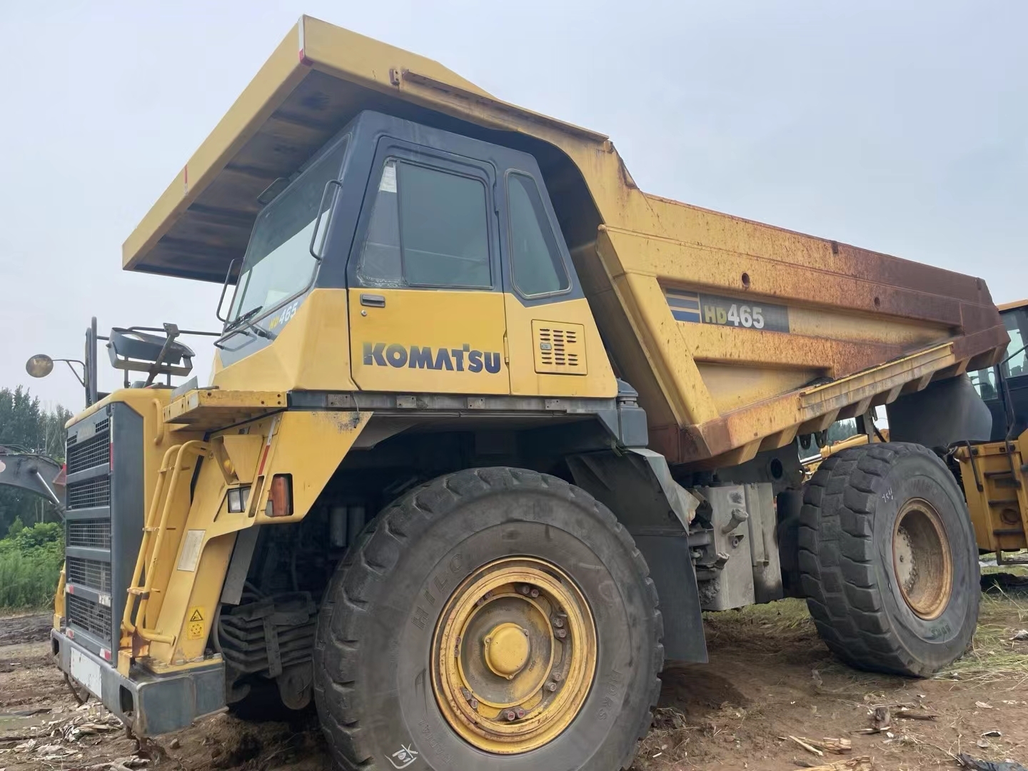 Komatsu HD465-7