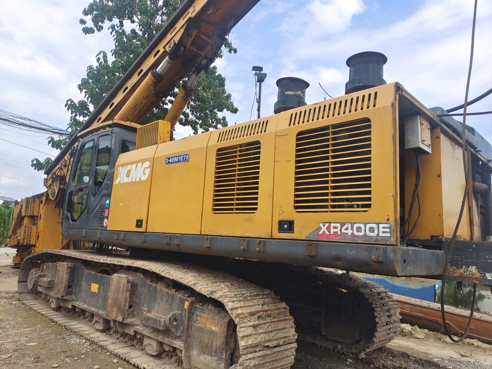 XCMG XR400E