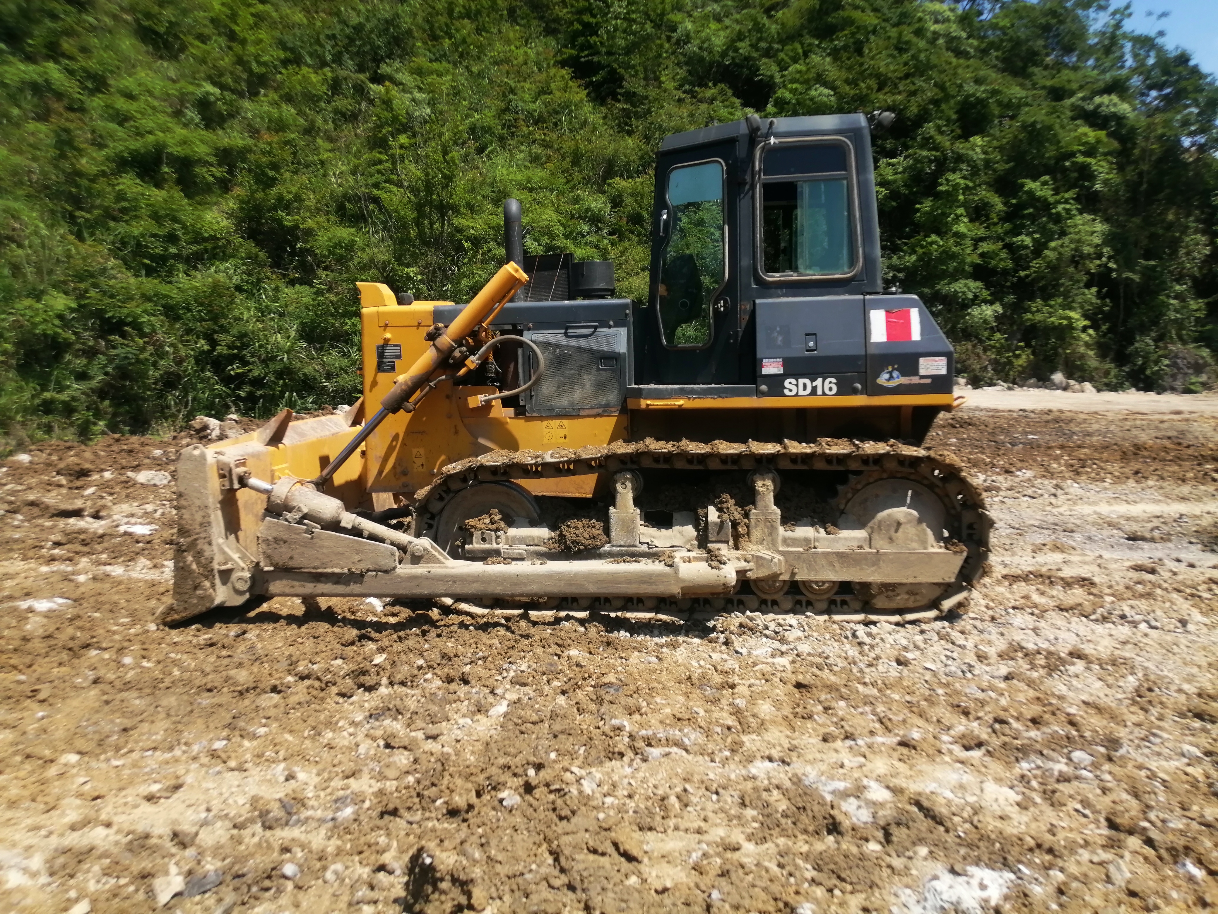 Shantui SD16