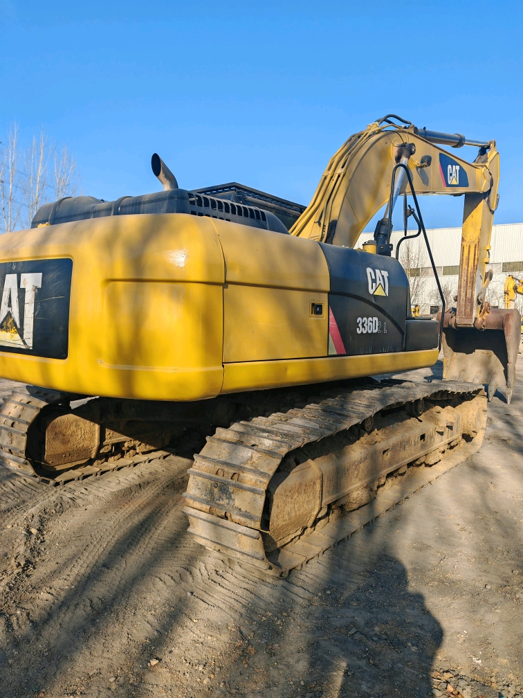 Caterpillar 330D2L