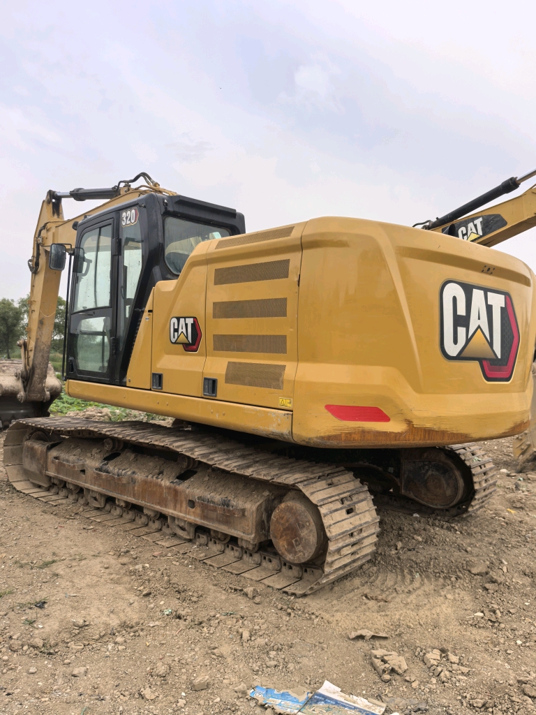 Caterpillar 320
