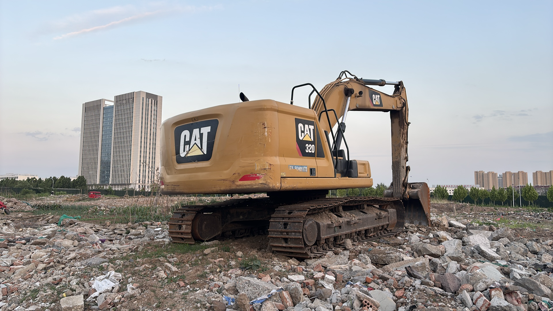 Caterpillar 320