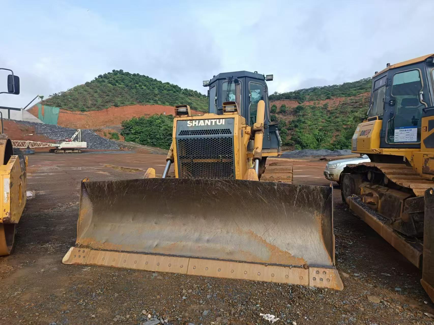 Shantui SD16