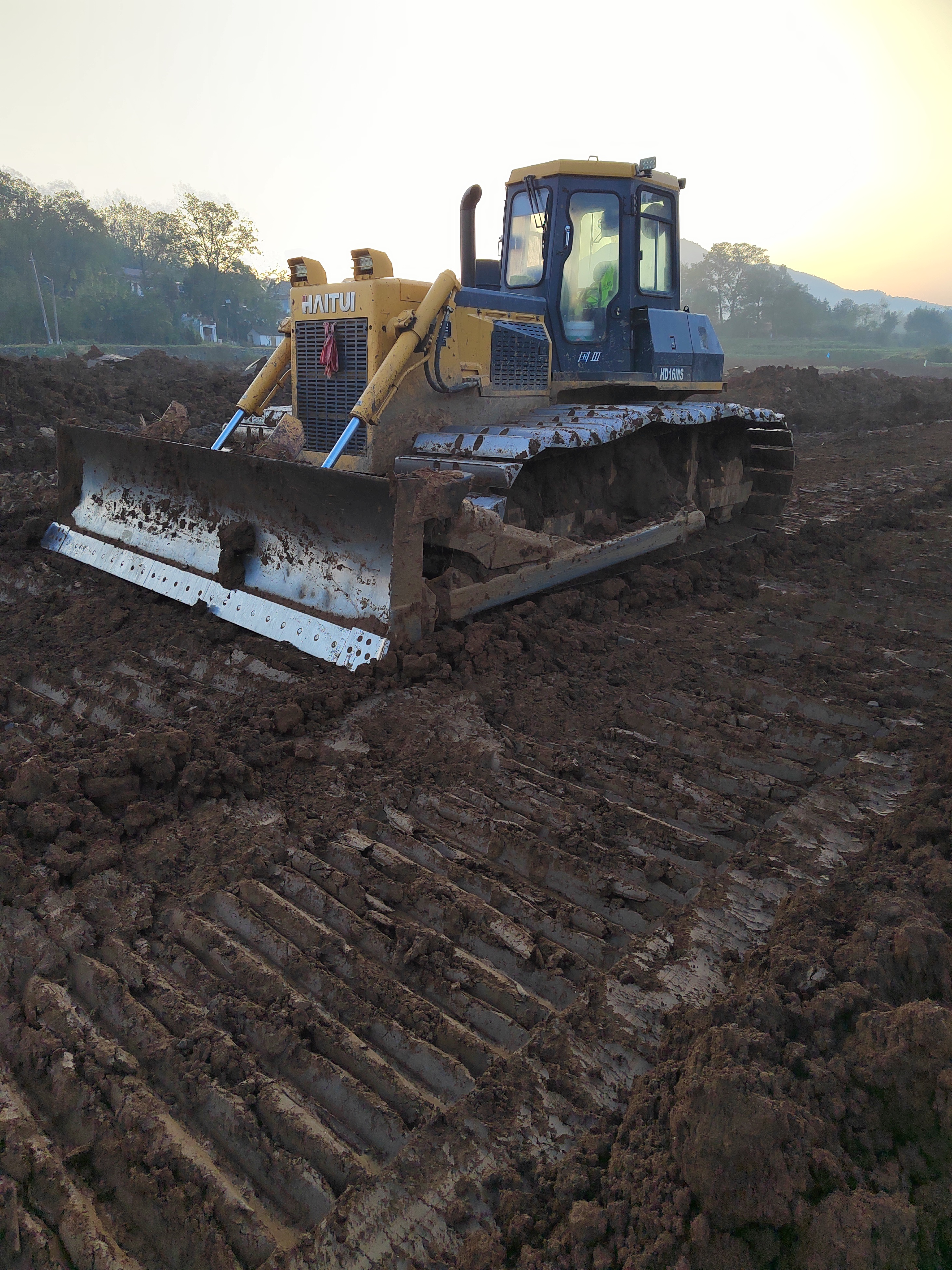 Haitui Heavy Industry HD16MS