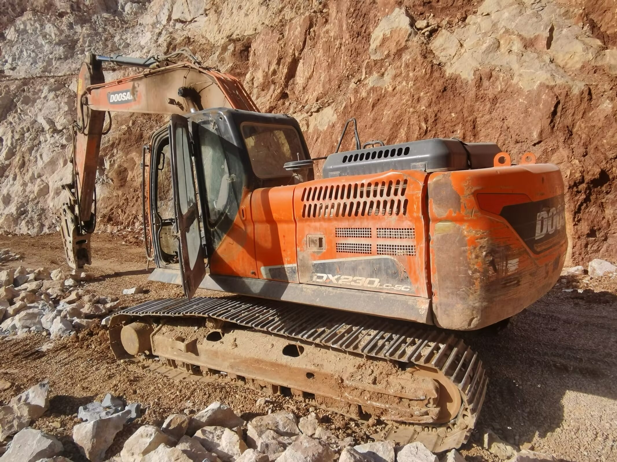 Doosan DX230LC-9C